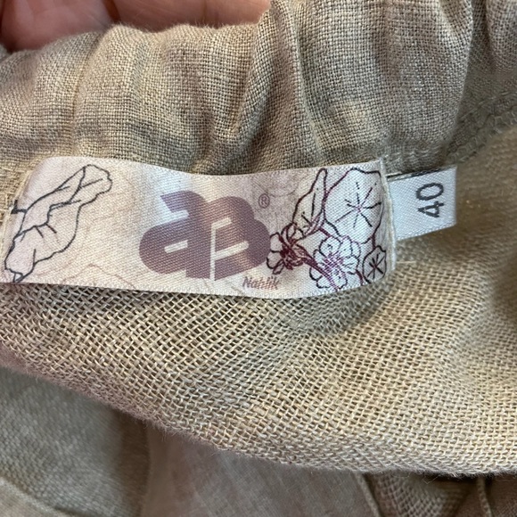 AB Nahlik Women’s Size 40 100% Len Asymmetric Hem Top Lagenlook - Picture 5 of 6